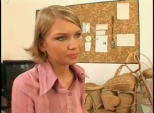 анальный секс секретарш лесбиянок с сексигрушками